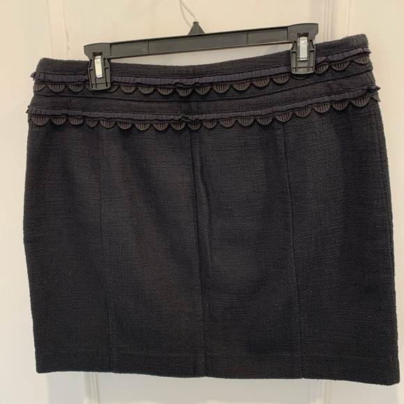Tory Burch black mini skirt. Size 12 - Picture 2 of 5